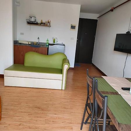 Huge Studio @ Arezzo Place Davao Condominium Eksteriør bilde