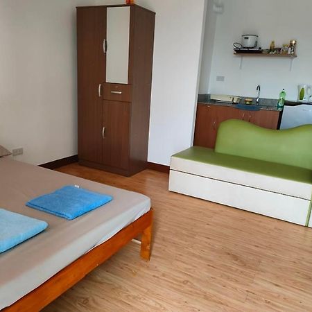 Huge Studio @ Arezzo Place Davao Condominium Eksteriør bilde