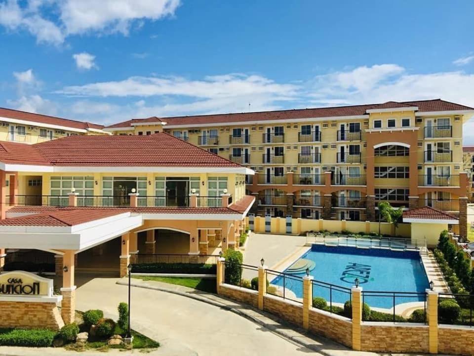 Huge Studio @ Arezzo Place Davao Condominium Eksteriør bilde